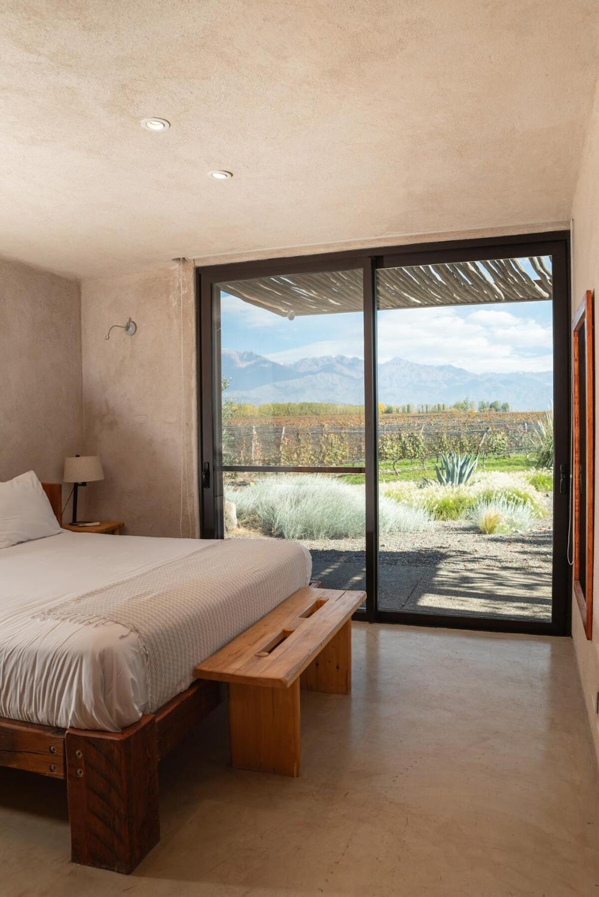 Вилла Casa Crux - Bodega Alfa Crux Эухенио-Бустос Экстерьер фото